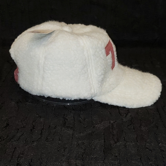 Adjustable Girls Faux Wool Fuzzy Baseball Cap Hat - Picture 2 of 13